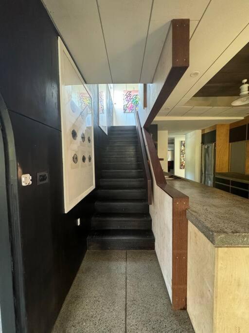 Electric Waihi Beach House - Family & Dog Friendly, Close To Beach, Pool Table, Outdoor Fire Room, Skate Ramp Bowentown 외부 사진