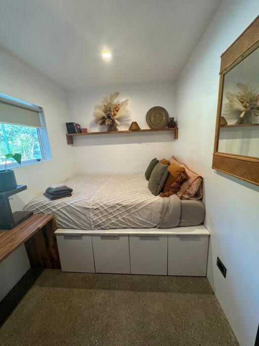 Electric Waihi Beach House - Family & Dog Friendly, Close To Beach, Pool Table, Outdoor Fire Room, Skate Ramp Bowentown 외부 사진
